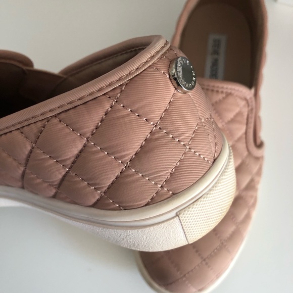 Blush Pink Steve Madden Slip-Ons - Picture 5 of 6
